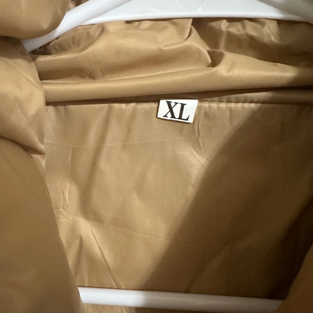 Tan Puffer Vest - Picture 3 of 3